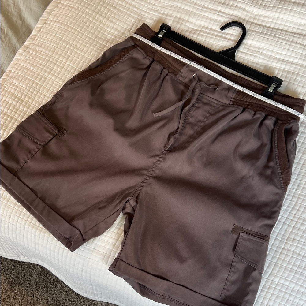 Women's Brown Cargo Shorts